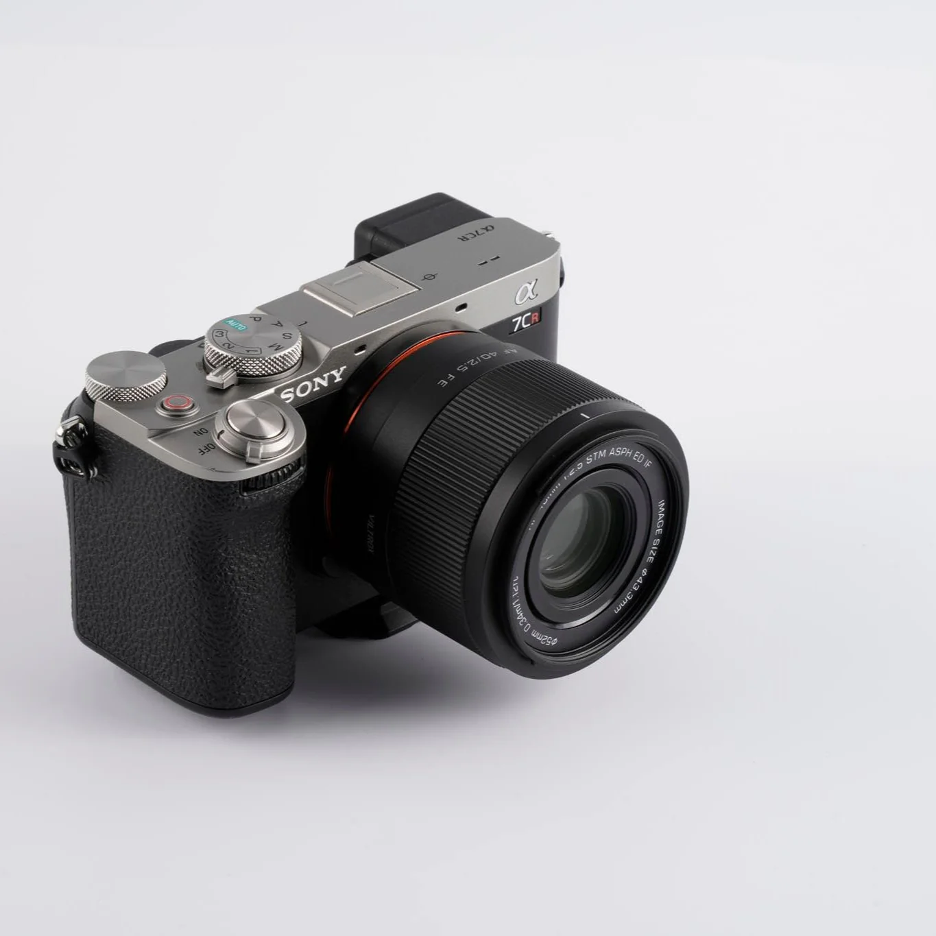 Viltrox AF 40mm F2.5 Air Full-Frame Lens for Sony E-mount - Image 7