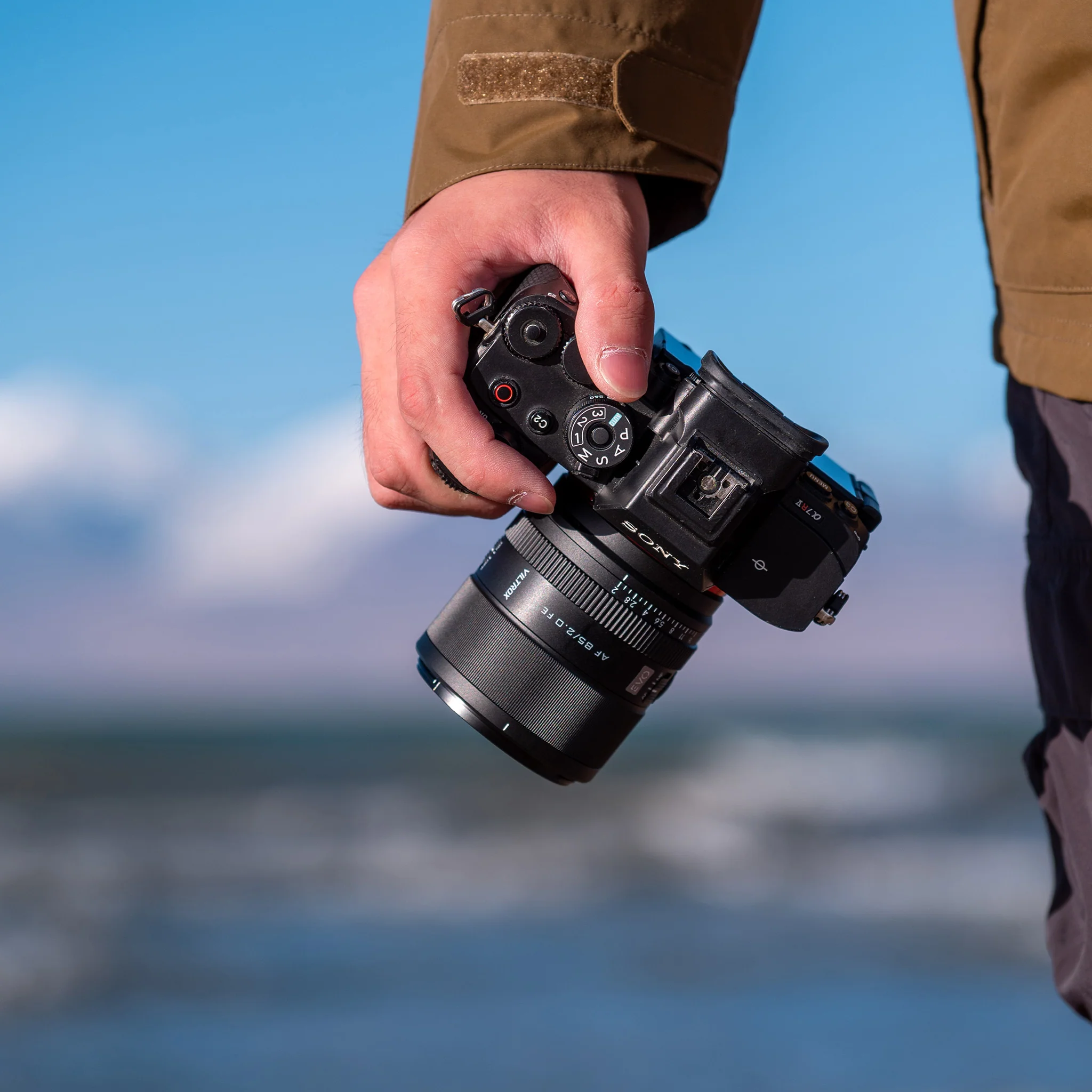 Viltrox AF 85mm F2.0 EVO Full- Frame Lens for Sony E-Mount - Image 3