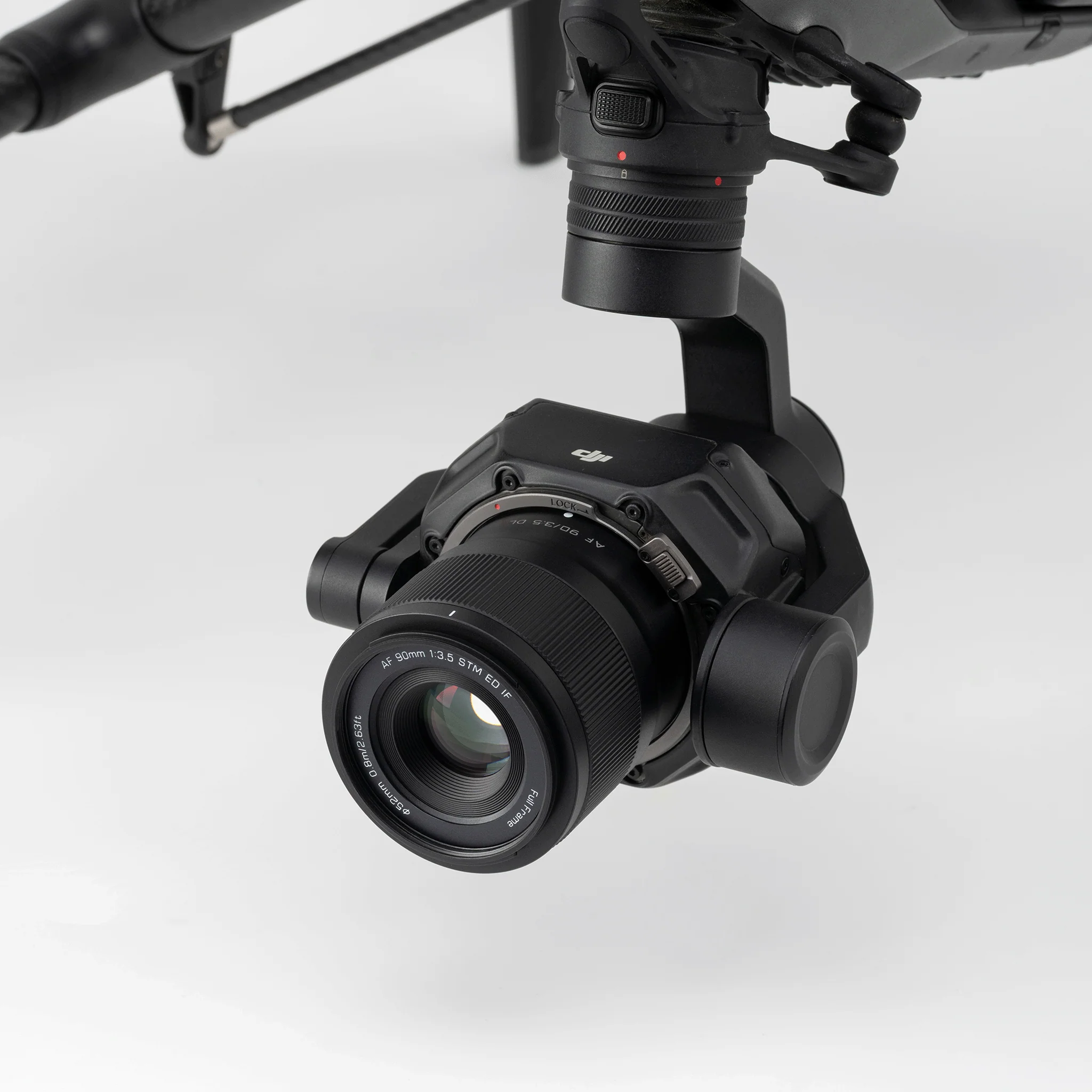 Viltrox AF 90mm F3.5 Full-Frame Lens DL Mount for DJI - Image 2