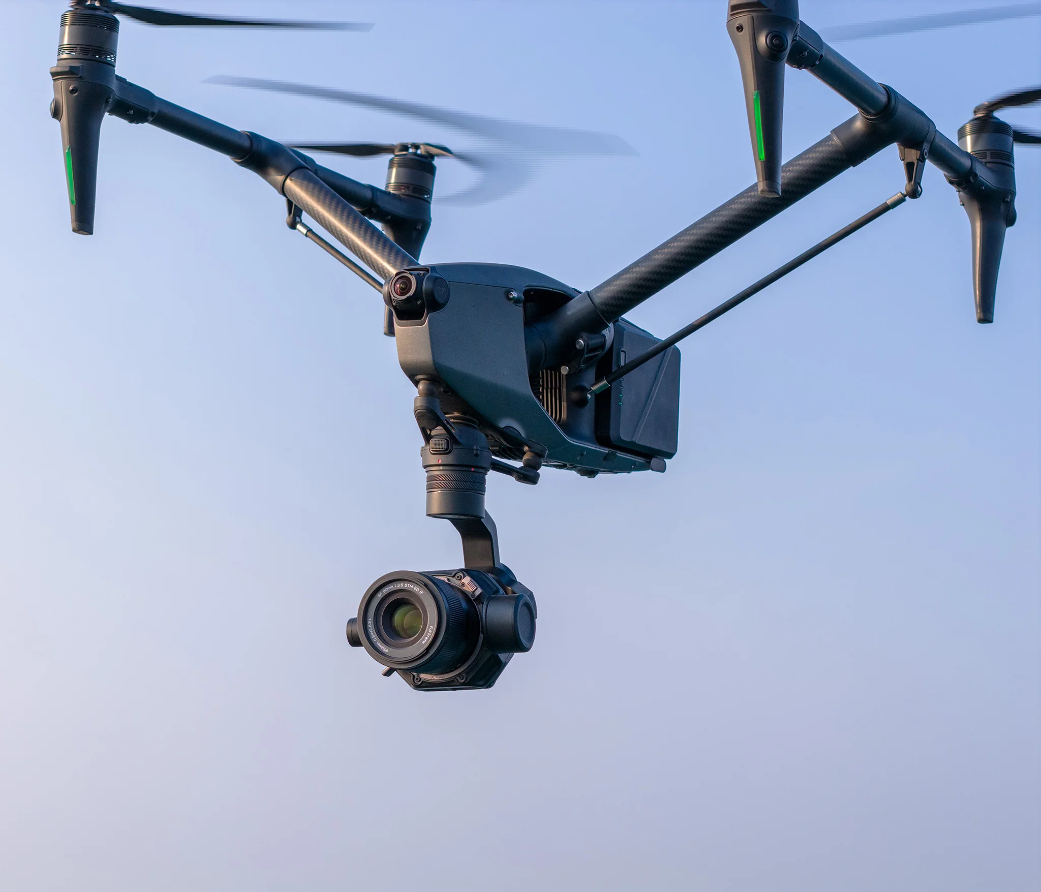 Viltrox AF 90mm F3.5 Full-Frame Lens DL Mount for DJI - Image 4