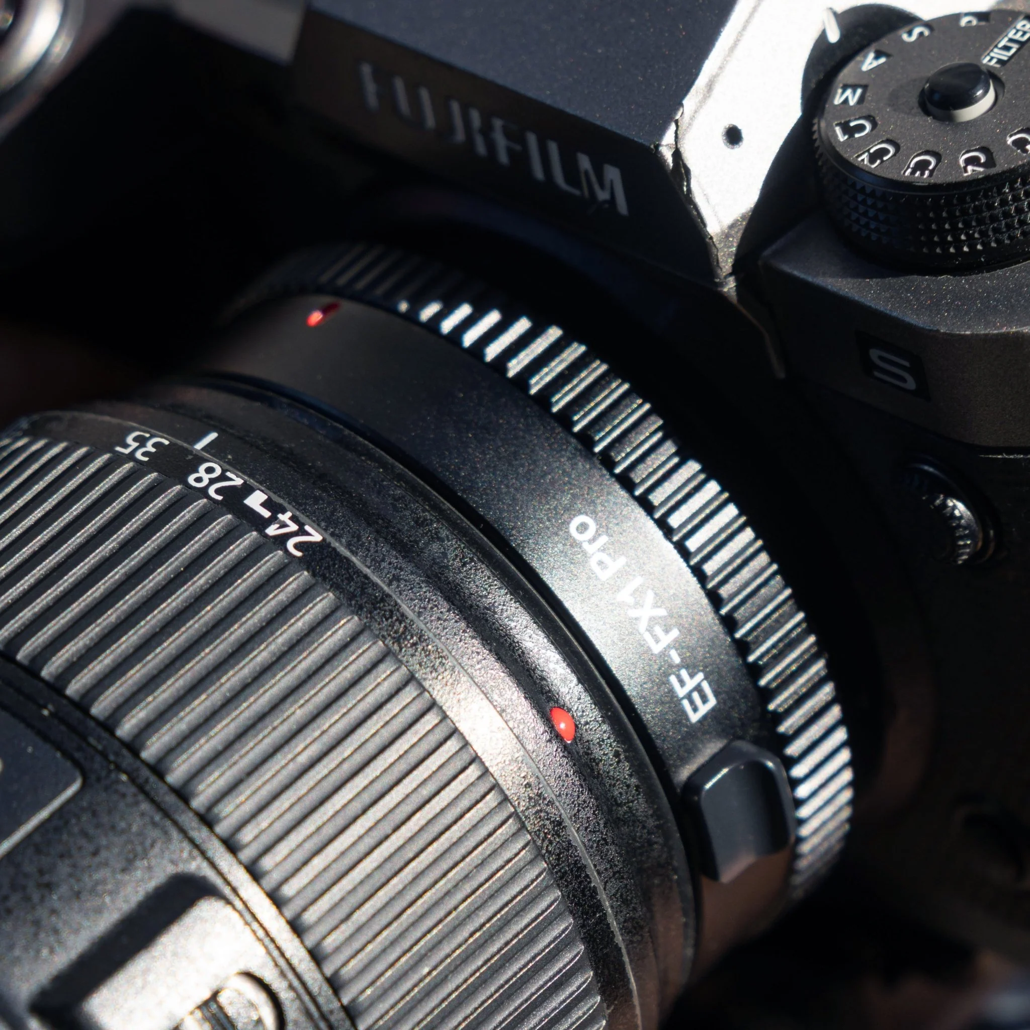 Viltrox EF-FX PRO AF Lens Adapter for EF/EF-S to X-mount - Image 7