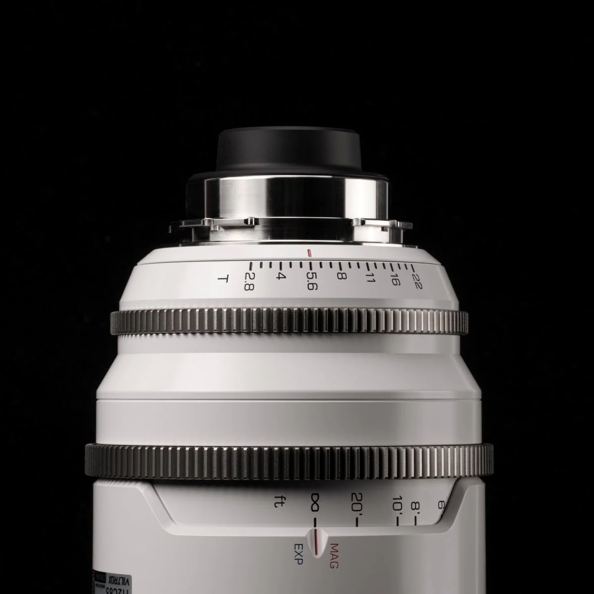 Viltrox EPIC 65mm T2.8 Macro 1.33X PL Full-Frame Anamorphic Cine Lens - Image 9