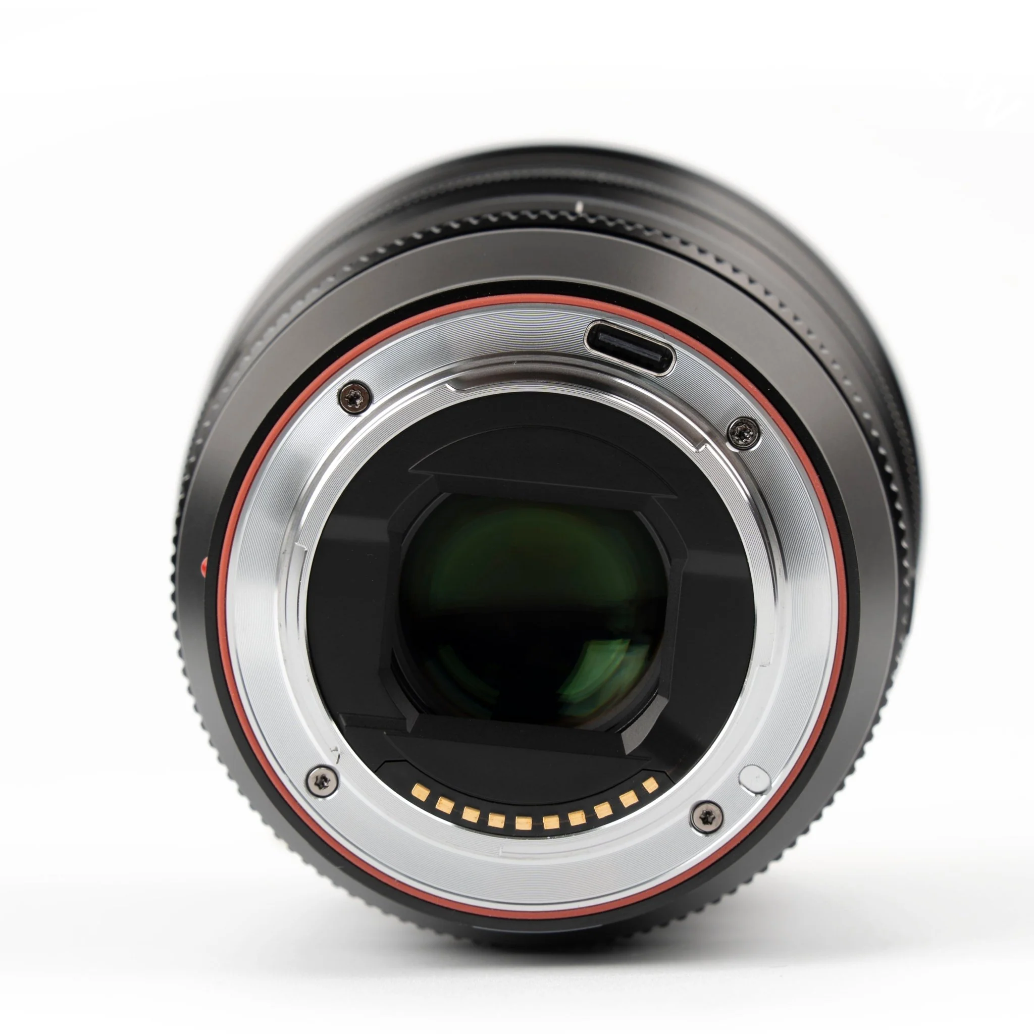Viltrox AF 75mm F1.2 Pro APS-C Lens for Sony E-Mount - Image 7
