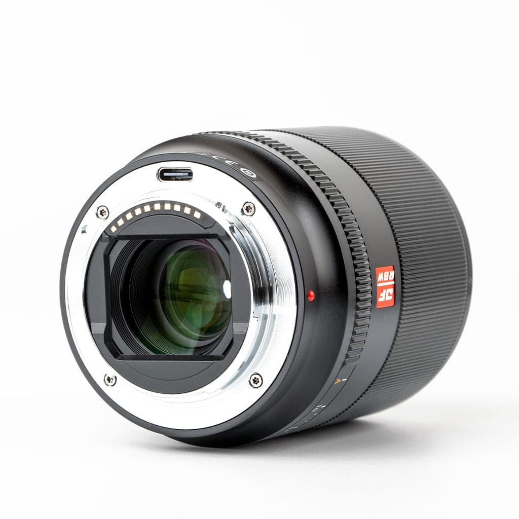 Viltrox AF 28mm F1.8 Full-Frame Lens for Sony E-Mount - Image 8