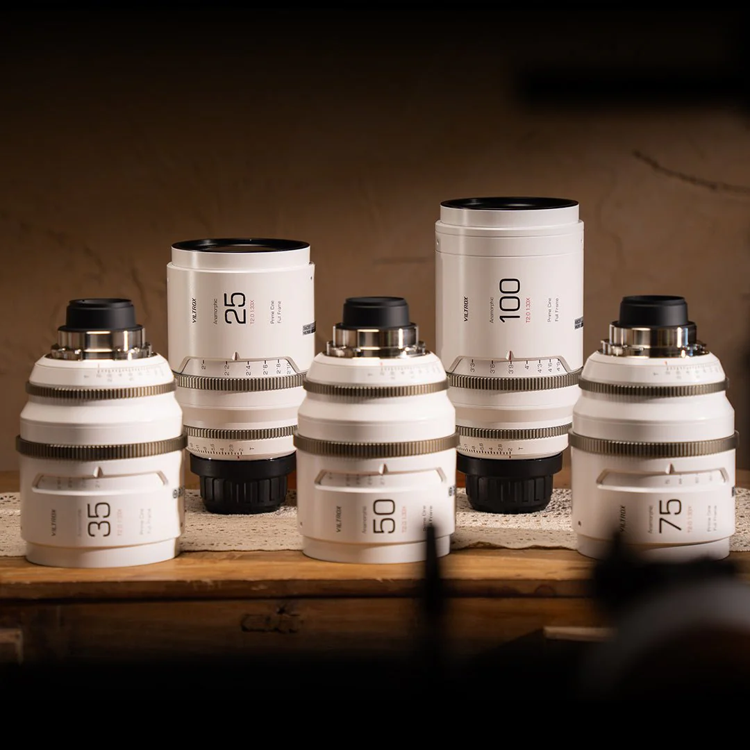 Viltrox EPIC 25mm T2.0 1.33X PL Full-Frame Anamorphic Cine Lens - Image 11
