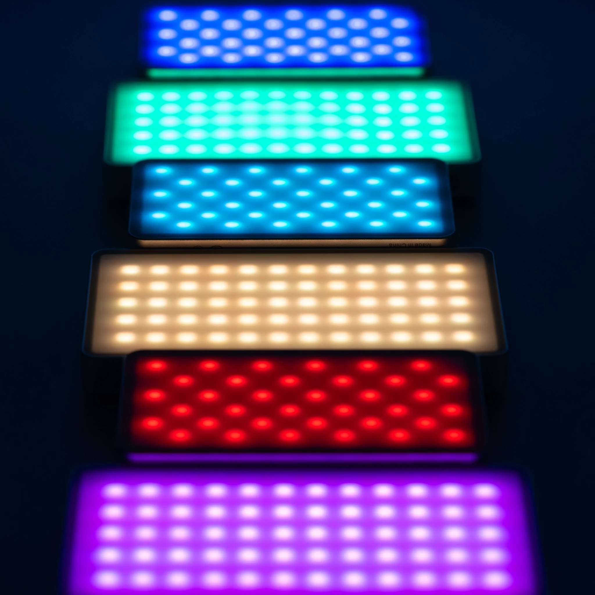 Viltrox Retro 08X/12X RGB LED Light - Image 5