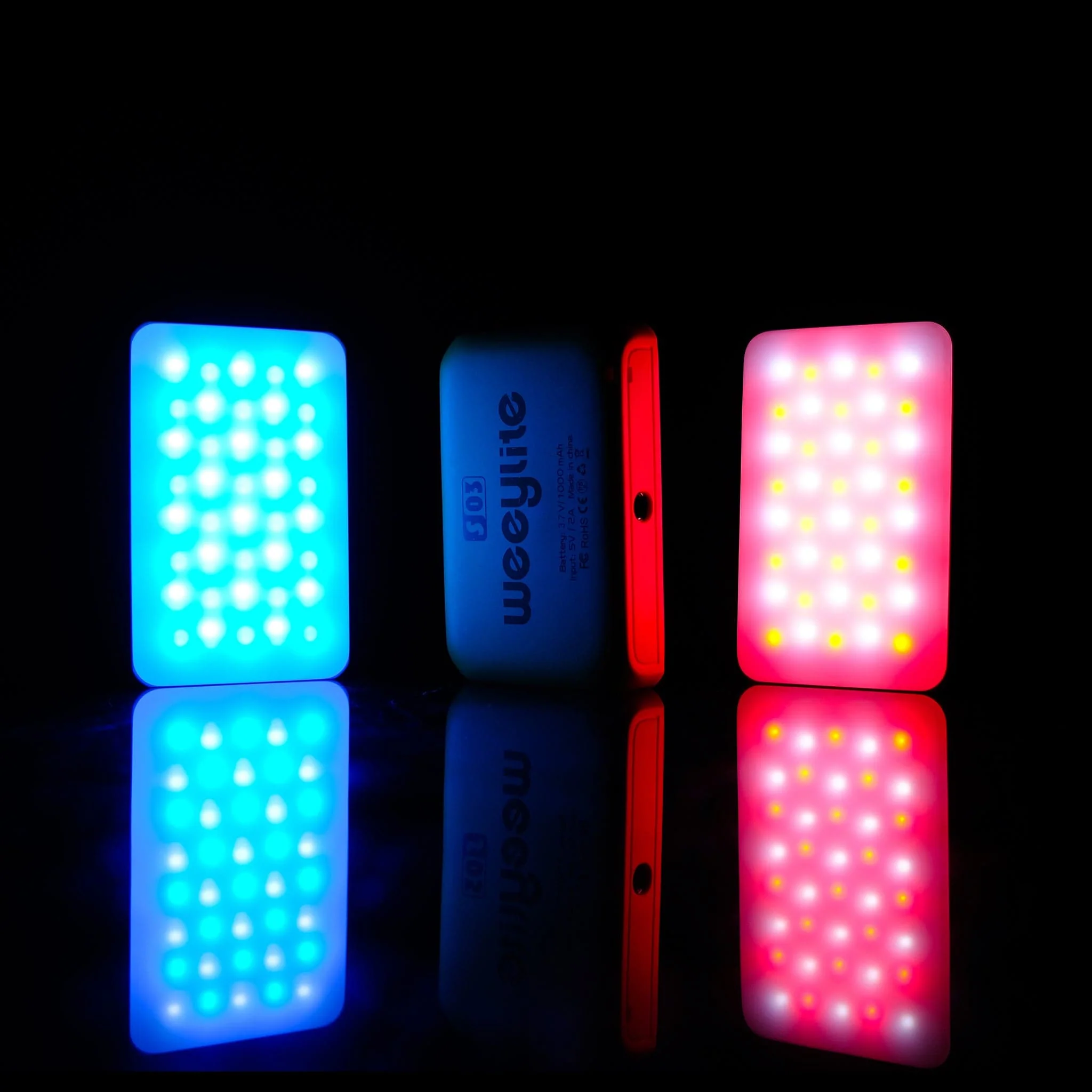 Viltrox S03 4W RGB Colorful Pocket LED Light - Image 3